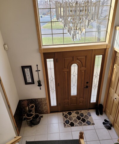 Location: By Target Center, US Bank Stadium, Target Field & Blaine Sports Ctr!