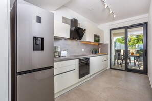 Fridge, microwave, oven, dishwasher