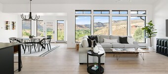 The Mesa ViewHouse – Private Pool & Stunning Views – 3BR/3.5BA