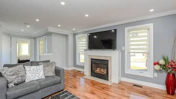 TV connectée, cheminée