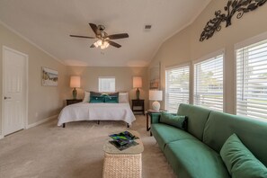 2 Schlafzimmer, Bügeleisen/Bügelbrett, Reisekinderbett, WLAN