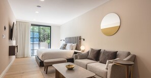 1 bedroom, iron/ironing board, free WiFi