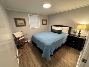 3 chambres, lit parapluie, Wi-Fi gratuit, draps fournis