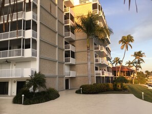 Guests can enjoy balconies with outdoor space at this hotel.
