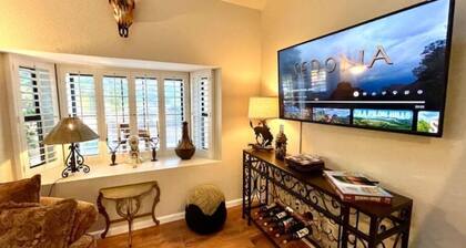 Red Rock Views! Uptown Cowboy, a 5 STAR property in a FABULOUS location!