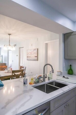 Interior - Resort-Style 2BR Island Condo (St. Petersburg)