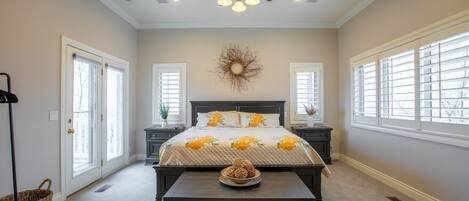 5 slaapkamers, een bureau, reisbedje, gratis wifi