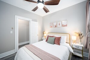 1 bedroom, iron/ironing board, free WiFi, bed sheets