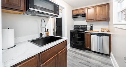 Urban 1BD 1BA Apartment Near OSU