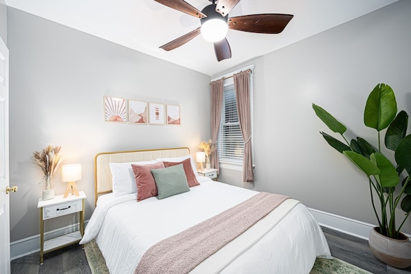 1 bedroom, iron/ironing board, free WiFi, bed sheets