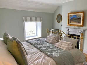 2 Schlafzimmer, Bügeleisen/Bügelbrett, Reisekinderbett, kostenloses WLAN