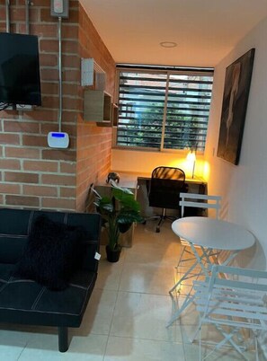 Living area - Studio loft la bosque independiente 101
 (Medellín)