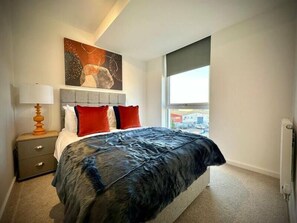 2 bedrooms, free WiFi, bed sheets - Coates House two bed - Nailsea (Bristol)