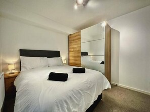 1 bedroom, free WiFi, bed sheets