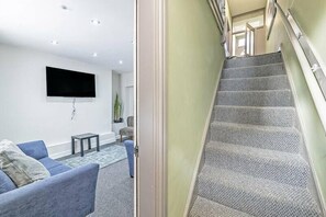 Smart TV - 5 Bedroom House within Prescot (Prescot)