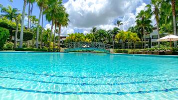 Alberca al aire libre