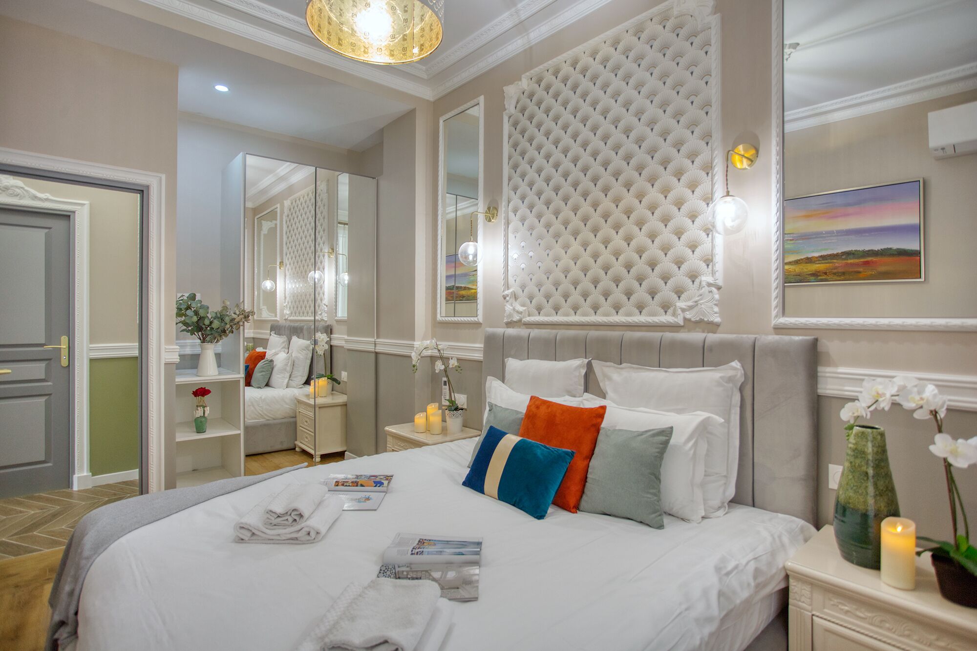 6 habitaciones, tabla de planchar con plancha, wifi y ropa de cama 