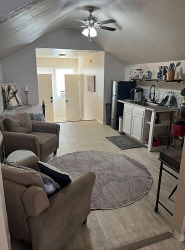 Ouachita Winter Studio Stay- Sleeps 4