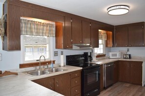 Microwave, oven, dishwasher