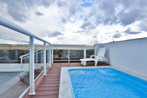 Pool - MG Business Hotel & Residence (Cuiabá)