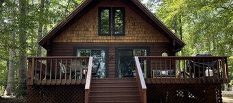 Cabin' A Good Time - Lake Front Property