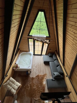 Elite Bungalow, 1 Bedroom, Mountain View | Egyptian cotton sheets, premium bedding, down comforters, free minibar - QUEEN CİTY HOTEL AND BUNGALOV (Trabzon)