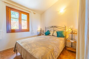 1 chambre, fer et planche à repasser, Wi-Fi