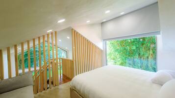 2 bedrooms, travel crib, WiFi, bed sheets