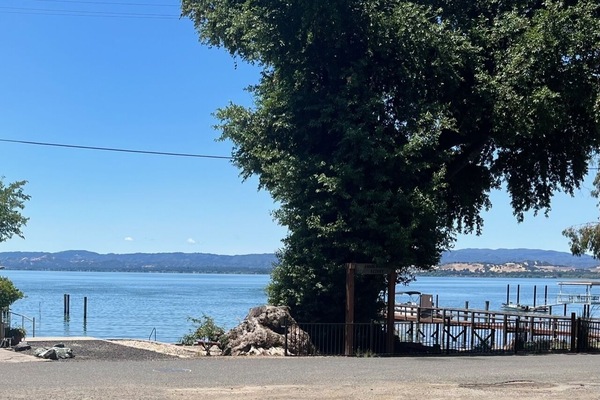 just steps from the lake!