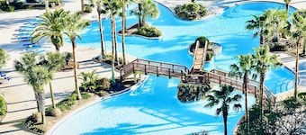 2317 Stunning 3 Bdrm ~ Super-HOT Savings ~ Book Nov 13th ~ Lagoon Pool ~ Hot Tub