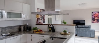 Stilvolle 115qm I Terrasse I BBQ