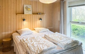 3 bedrooms, free WiFi - Awesome home in Sydals with kitchen (Sydals)