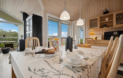 Awesome home in Sydals with kitchen