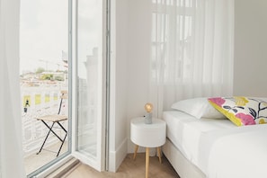 2 bedrooms, desk, free WiFi, bed sheets