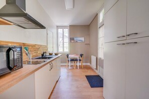 冰箱、微波炉、烤箱、茶具/咖啡用具