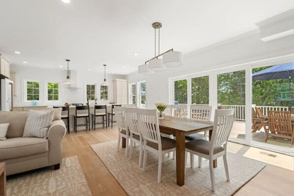 Dining - Brand New Home & 5 Minute Walk to Ridgevale Beach (Chatham)