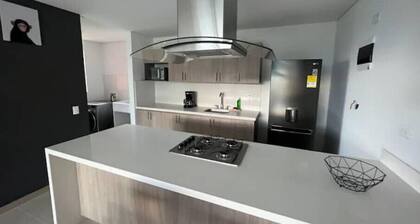 Luxurious Mandala apartment 3/2 greenway 100m2