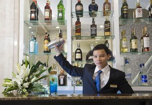 بار (في المنشاة)