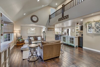 Indoor Pool & Hot Tub on Golf Course