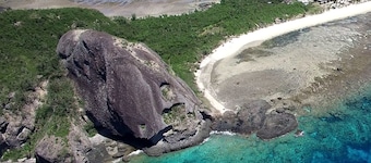 Barefoot Kuata Island