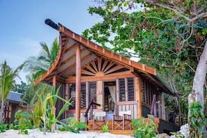 Exterior - Barefoot Kuata Island (Kuata Island)