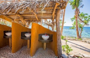 Beach - Barefoot Kuata Island (Kuata Island)