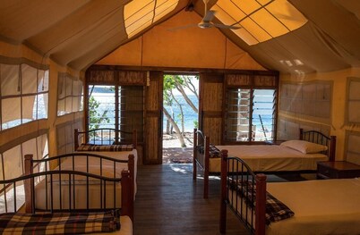 Barefoot Kuata Island