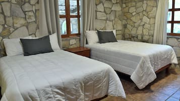 Chalet Club | 1 habitación, edredón, espacio para trabajar con laptop y ropa de cama