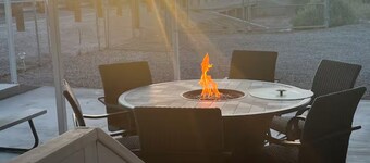 Comfort, convenience, and outdoor adventure just minutes from the river!