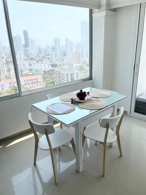 Standard-Apartment | Esszimmer