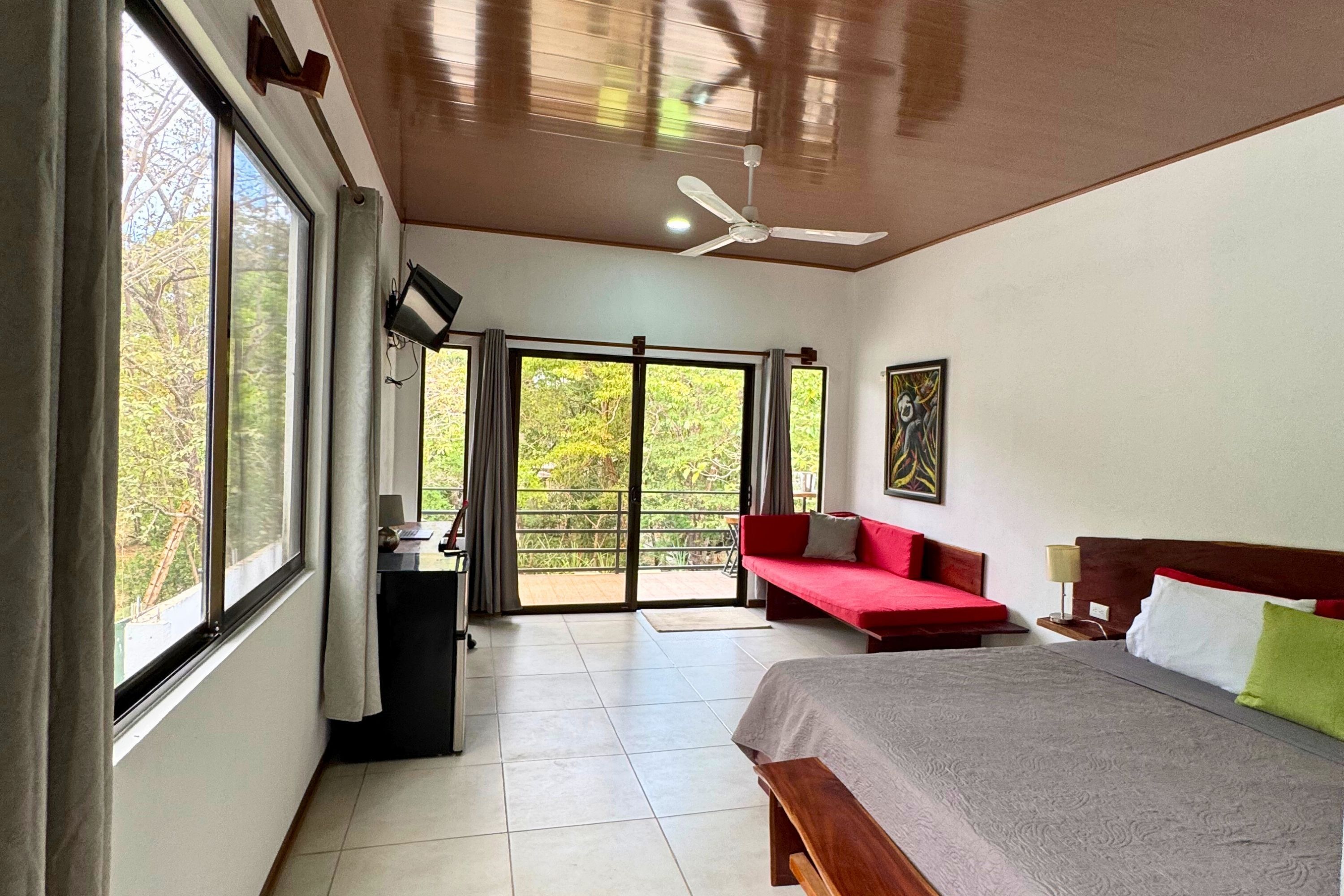 Phòng phong cách cổ điển, 2 phòng ngủ, không hút thuốc | Nệm Select Comfort, két bảo mật tại phòng, trang trí khác biệt 