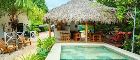 Propiedad Entera | Zona de estar