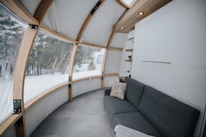 Deluxe-Vierbettzimmer | Hochwertige Bettwaren, Daunenbettdecken, individuell dekoriert