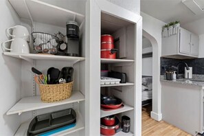 Interior - Downtown Tiny Home - Oshkosh (Oshkosh)